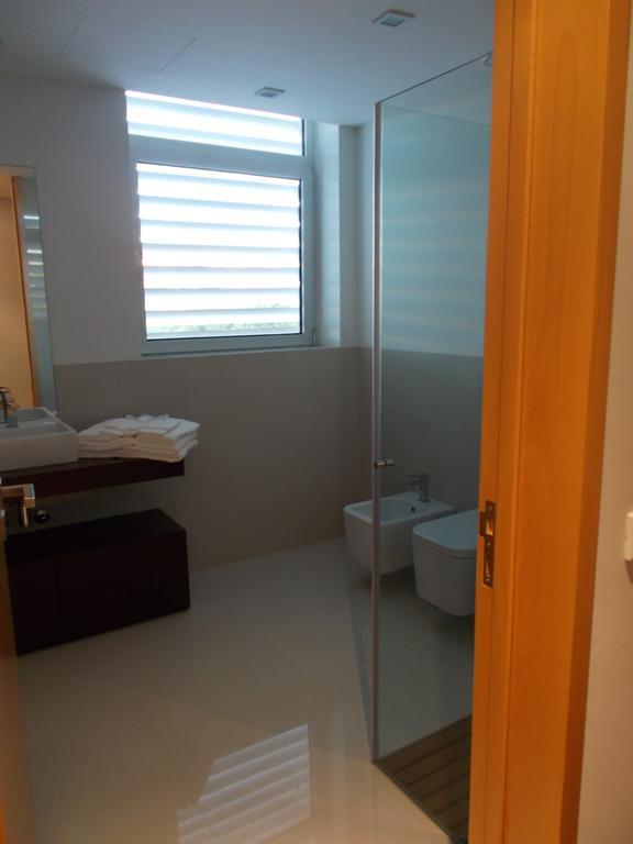 וילה נובה דה גאיה Almenara Suites Guest House מראה חיצוני תמונה